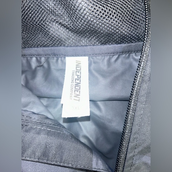 Stained concert pullover windbreaker heavy - Picture 5 of 5